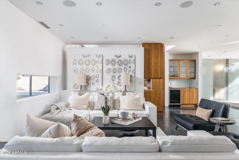 013-10010 E Jenan Dr (13 of 116)