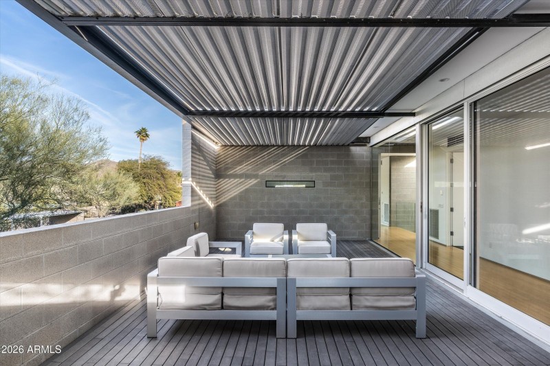 052-10010 E Jenan Dr (54 of 116)