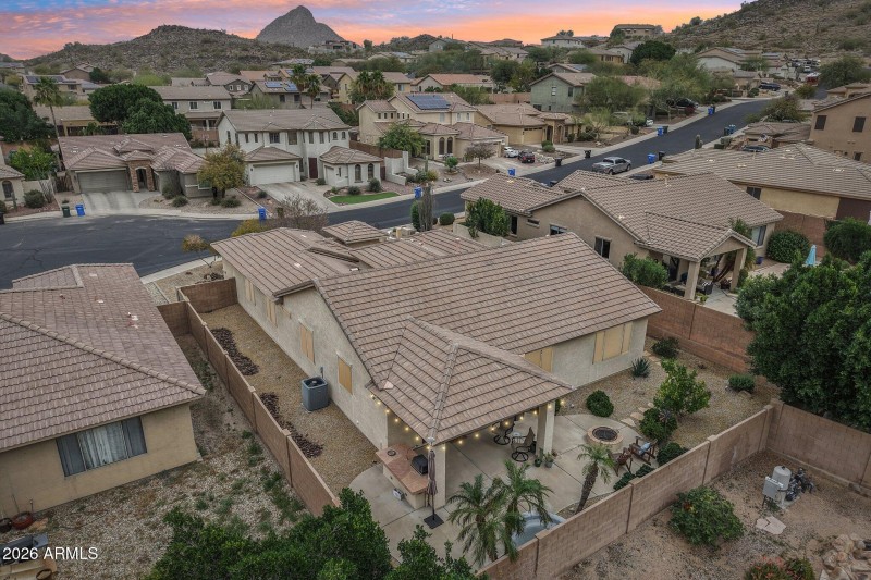 33-web-or-mls-VT-1402-2