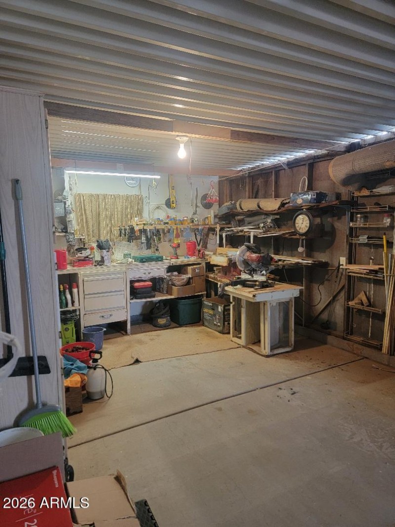 3614 shop-garage