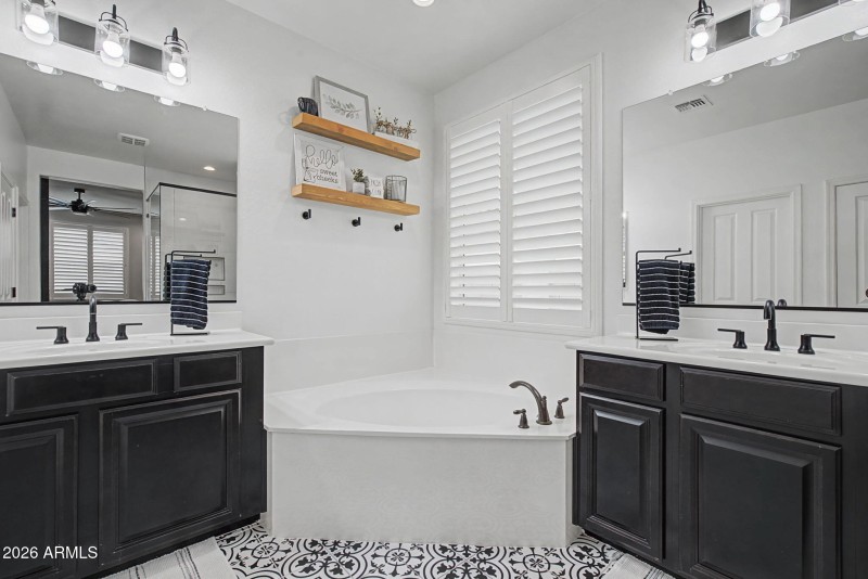 24-web-or-mls-Untitled-24