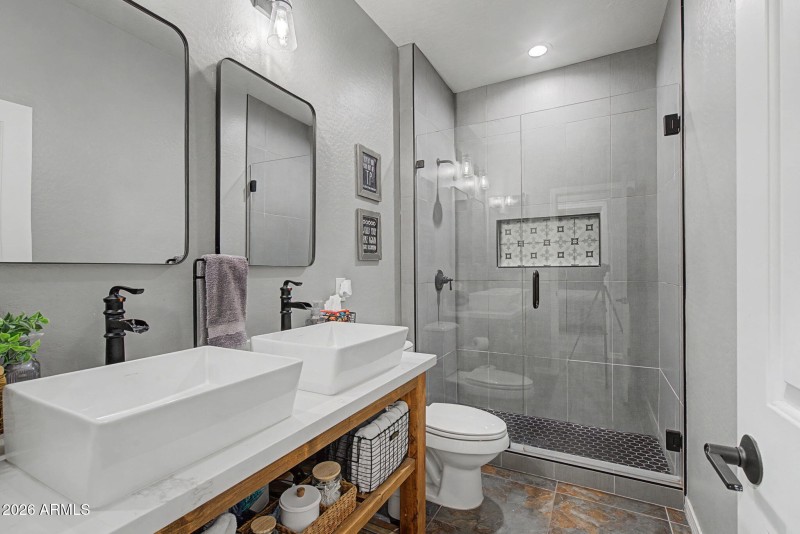 33-web-or-mls-Untitled-33