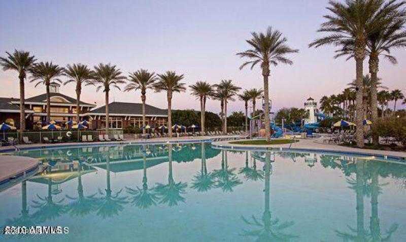 20190808230122347843000000-o