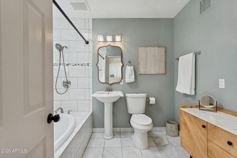 Primary bath with classic finishes