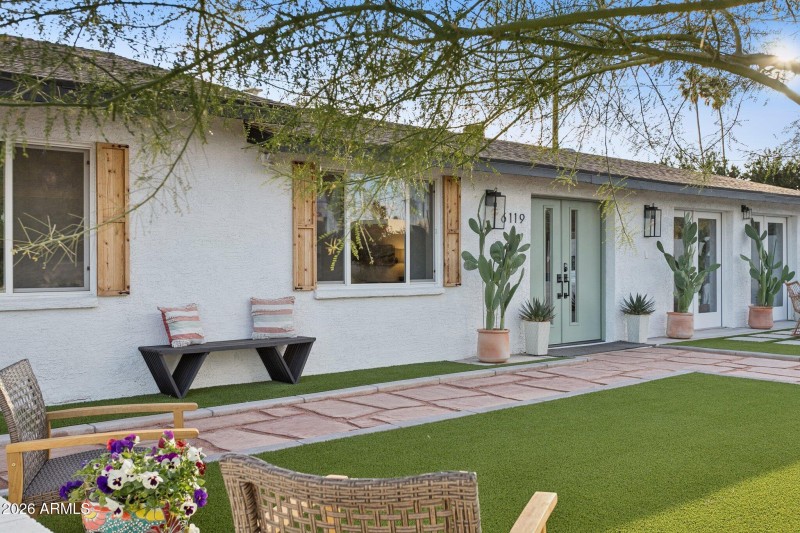 One of a kind home in lower Arcadia