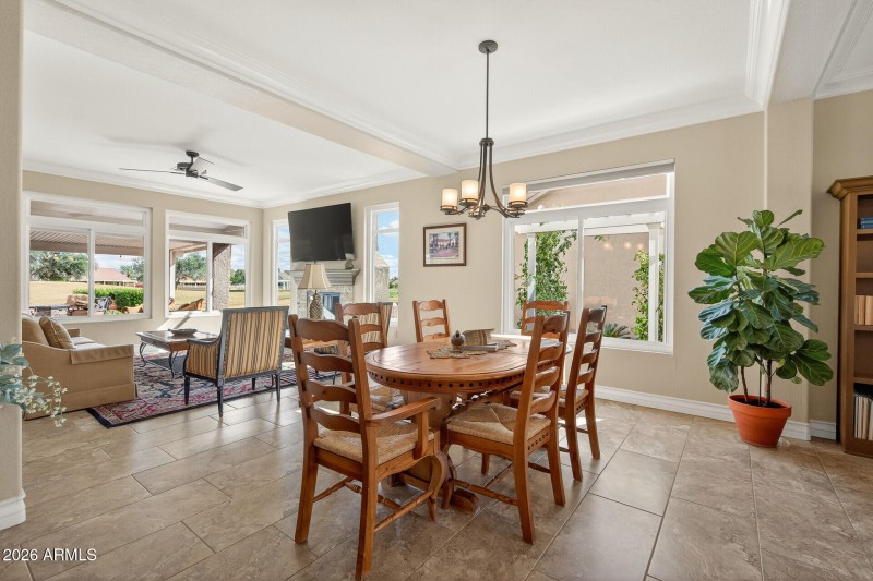 Dining/Great Room towards GOLF