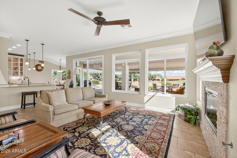 Great Rm towards GOLF and Kitchen