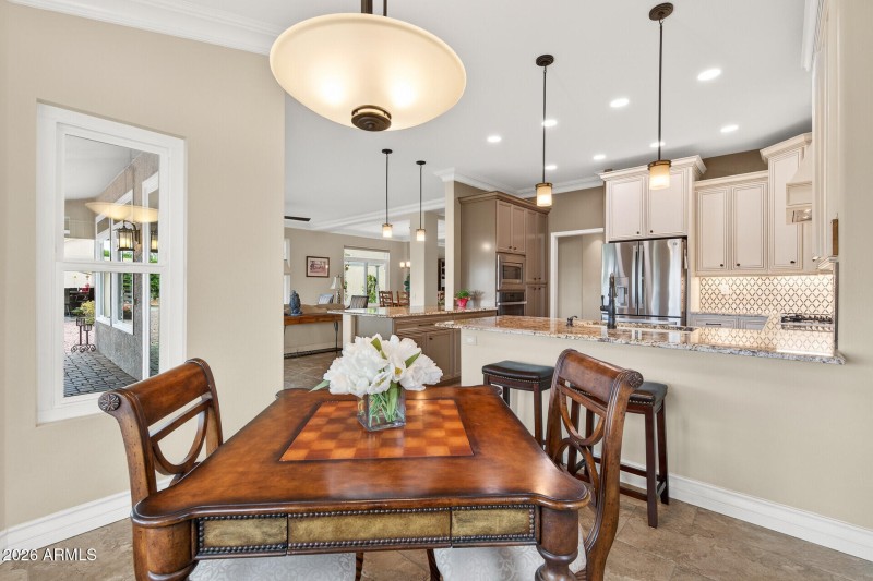 Breakfast Area towards Kitchen/Great Rm