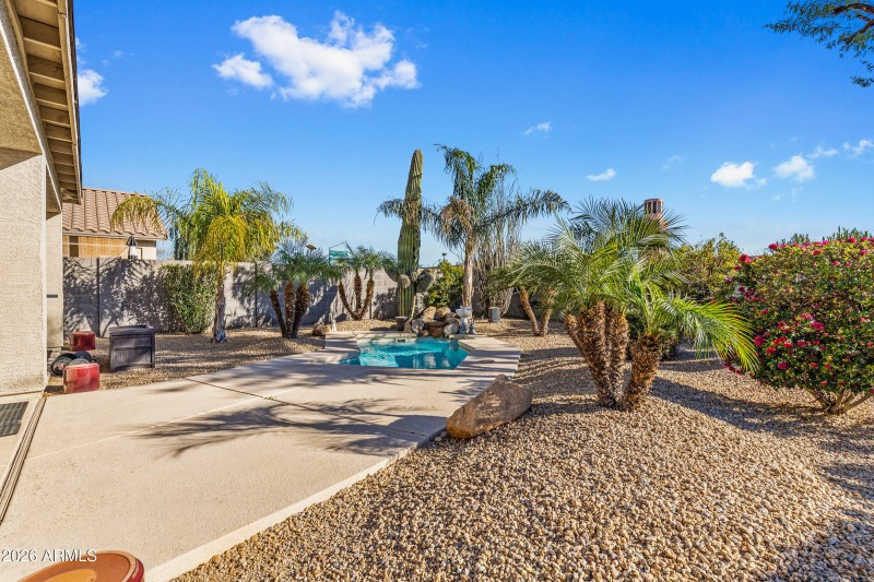 3919 W Buckskin Trail-31