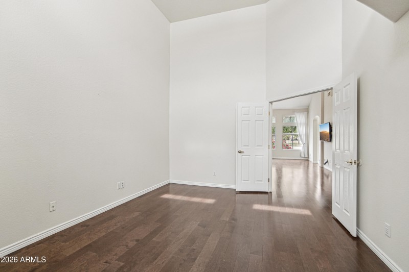 17-print-W Port Royale Ln-S1702-017