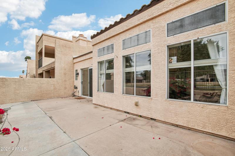 27-print-W Port Royale Ln-S1702-027