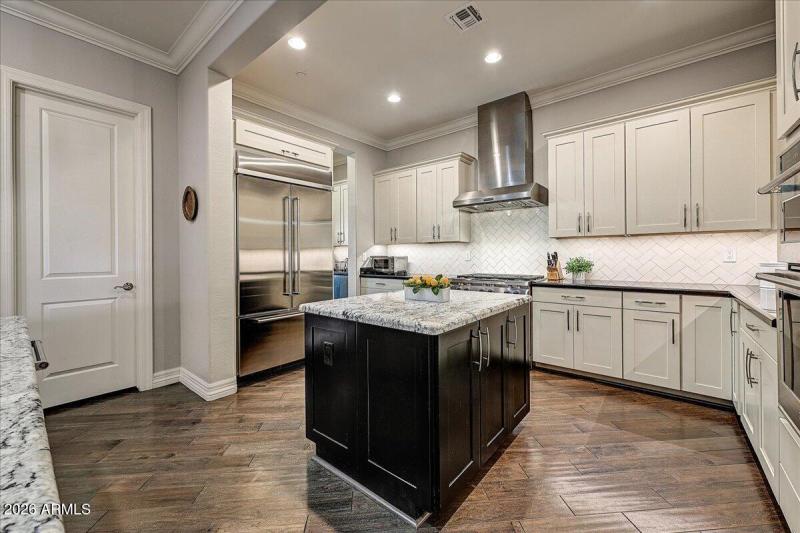 11-Kitchen Island II