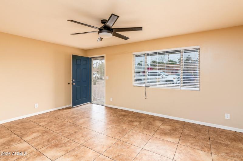 245 E 9th Av-5846-Edit