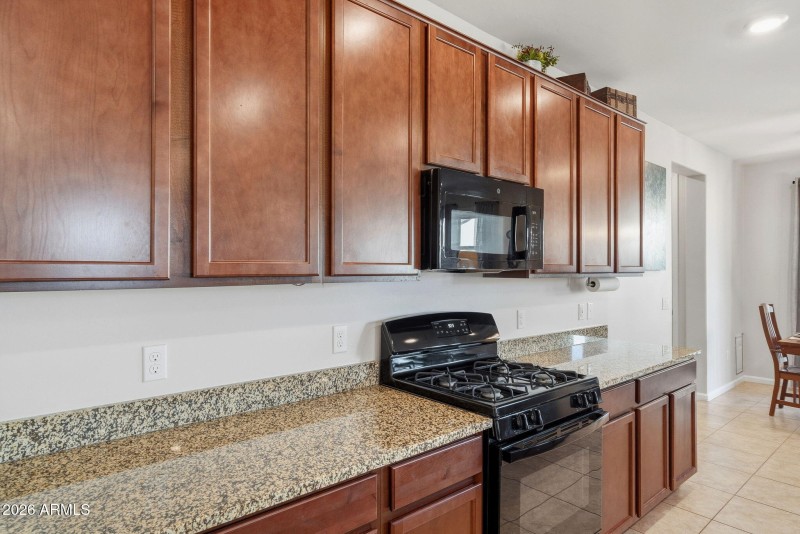 BONUS Kitchen Counter