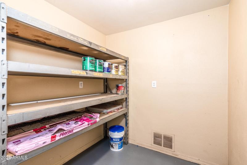 245 E 9th Av-5840-Edit