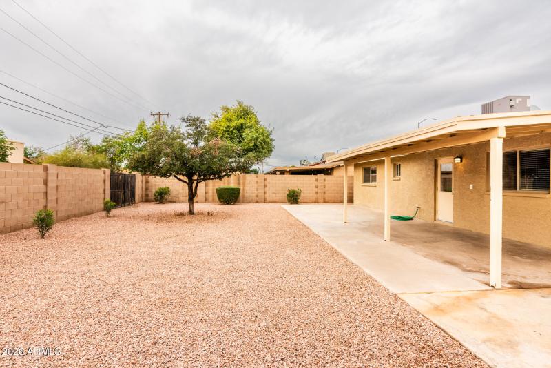 245 E 9th Av-5744-HDR