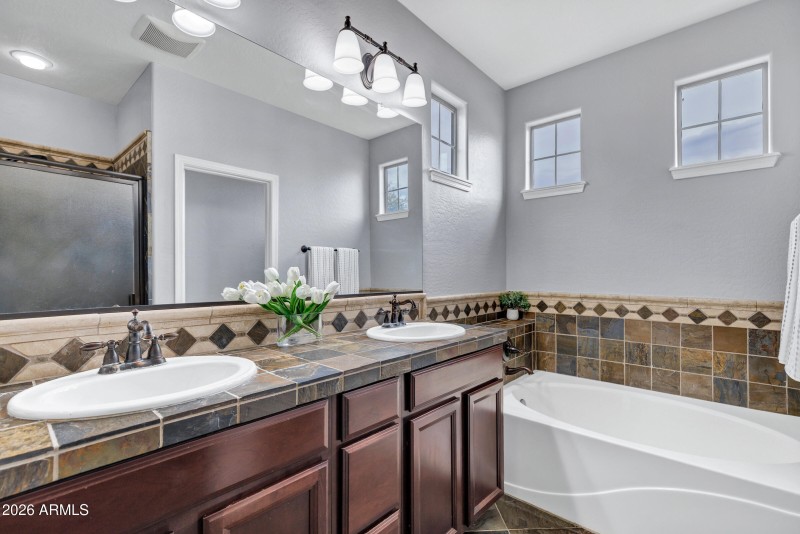 20982 W Edith Way-32