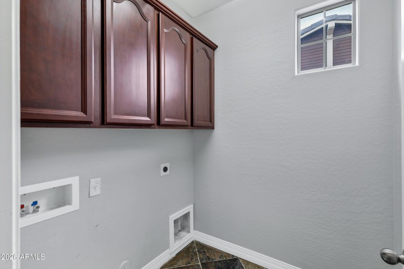 20982 W Edith Way-38