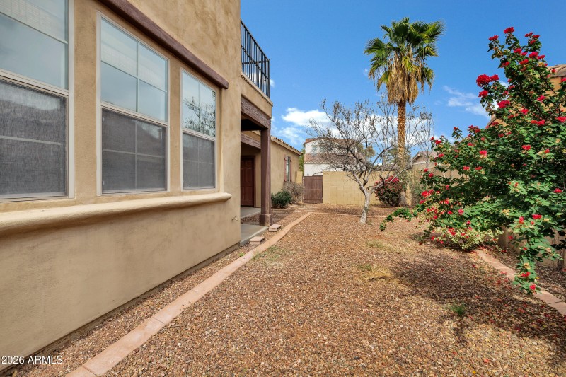 20982 W Edith Way-41