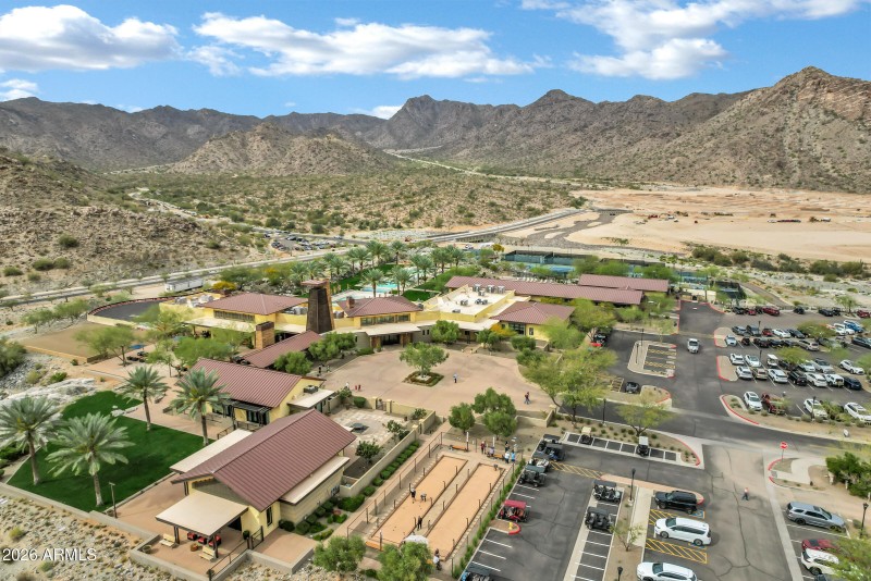 20982 W Edith Way-54