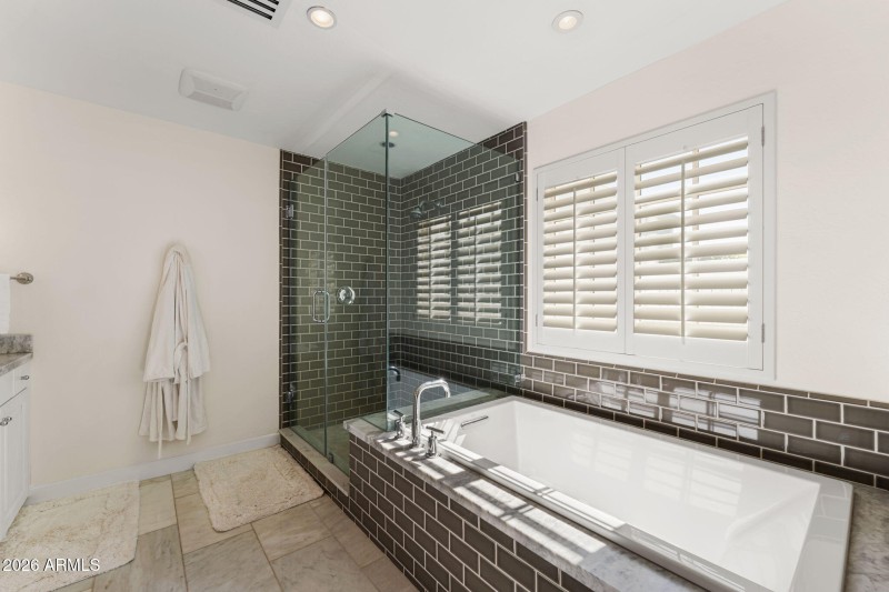 56-web-or-mls-DSC05283