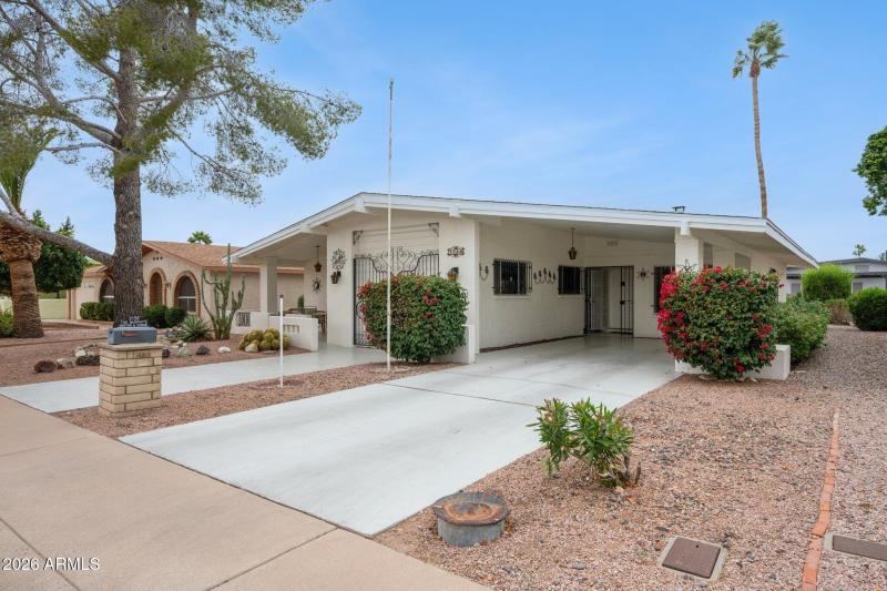 4-web-or-mls-2136-n-stockton-pl