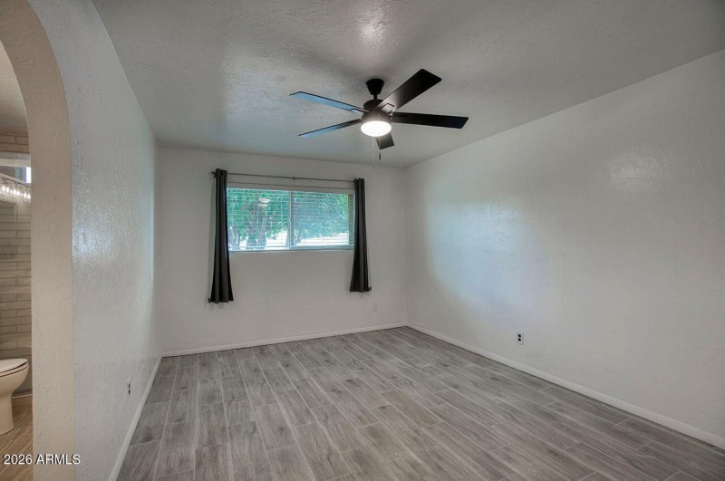 MLS - Primary Bedroom