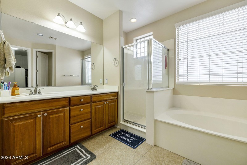 60-web-or-mls-_TM_6943