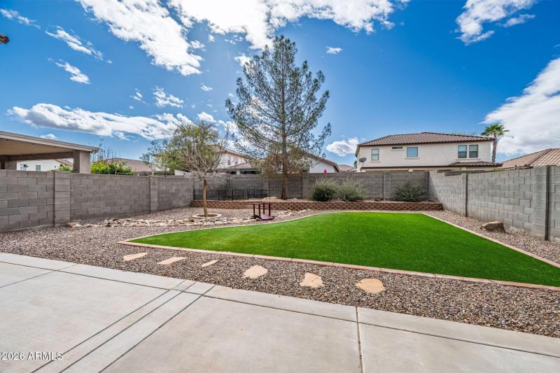 40-web-or-mls-45695 W Tucker Rd-239