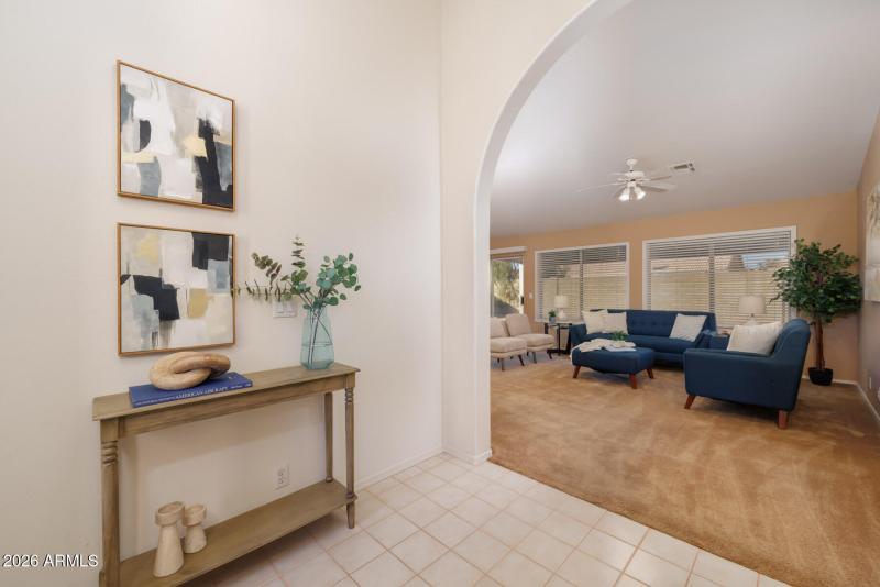 S Evergreen St (824)-11