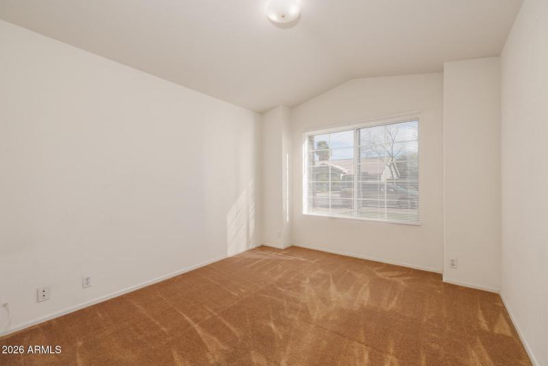 S Evergreen St (824)-24