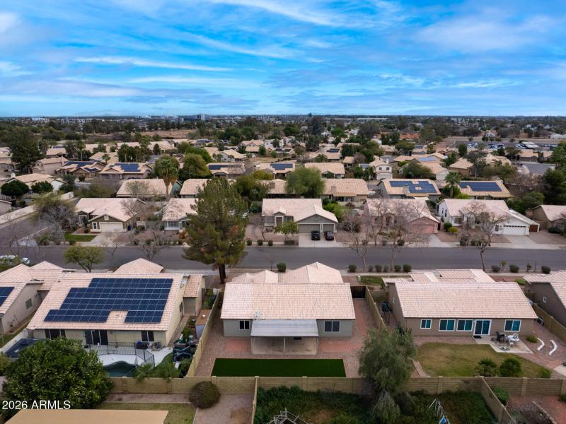 S Evergreen St (824)-35