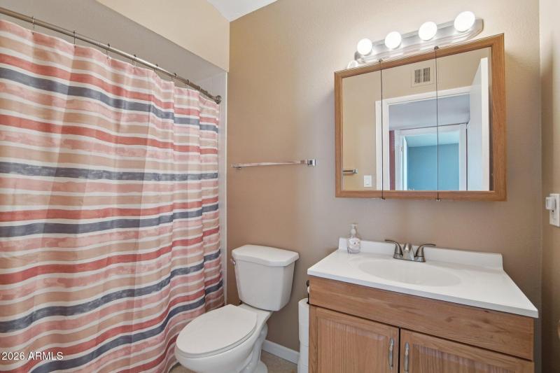 15-web-or-mls-W Windsor Dr-S1902-015