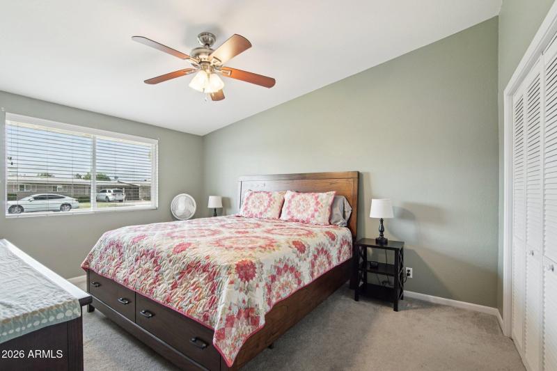 16-web-or-mls-W Windsor Dr-S1902-016