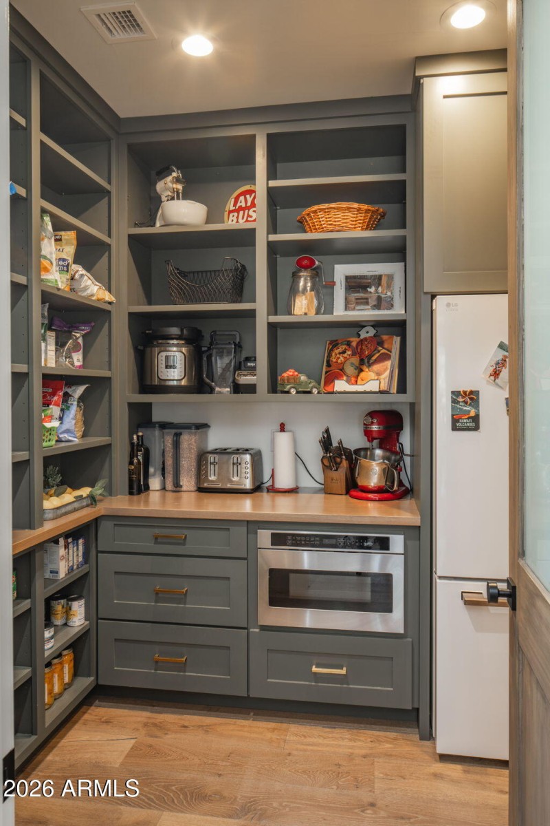 37-web-or-mls-943-estrella-ct