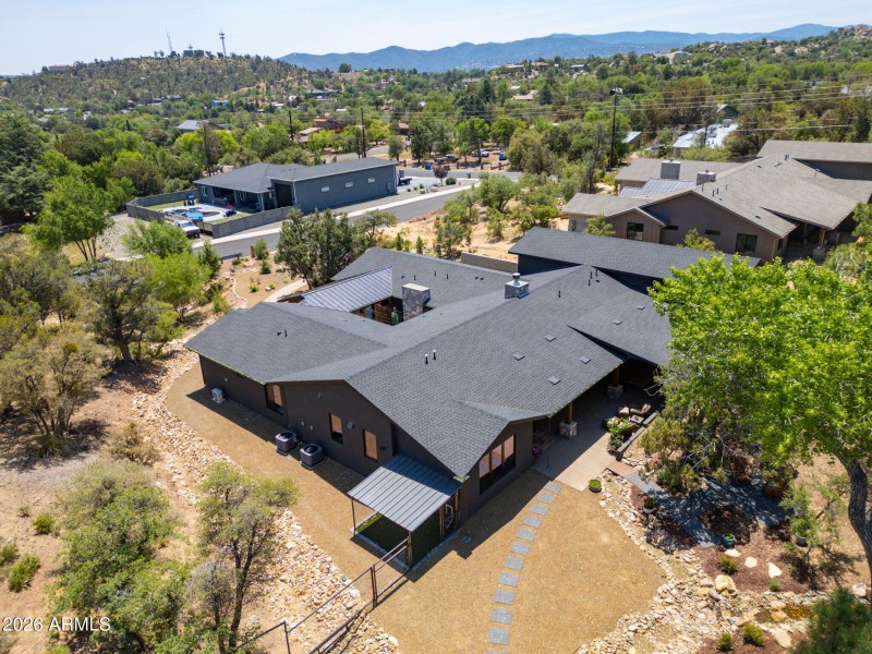 5-web-or-mls-943-estrella-ct