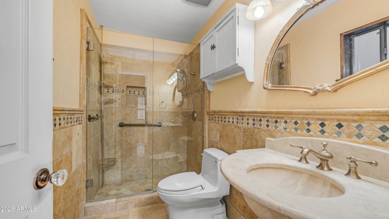 8807 W Christa Way (18)