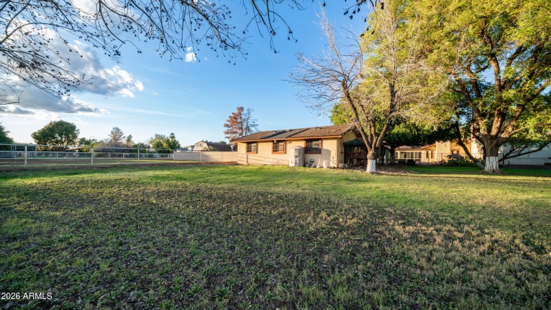 8807 W Christa Way Exterior Photos-20