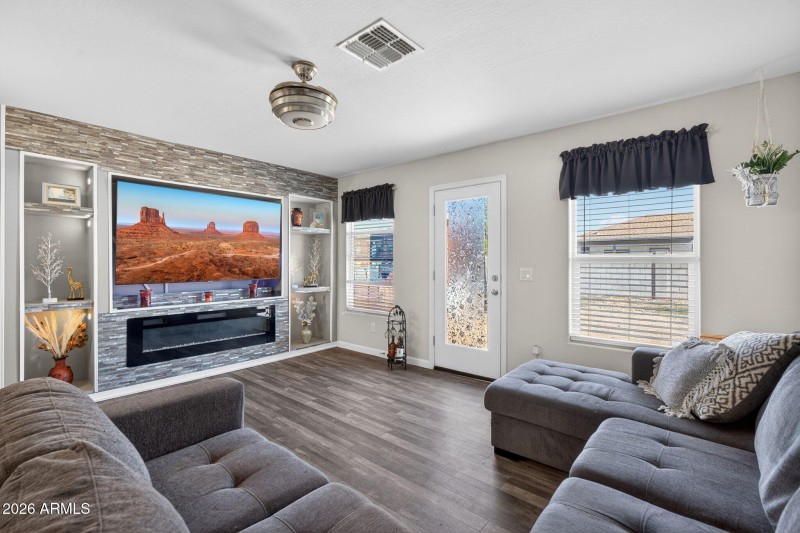 6-web-or-mls-DSC05536