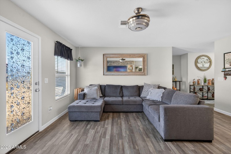 8-web-or-mls-DSC05542