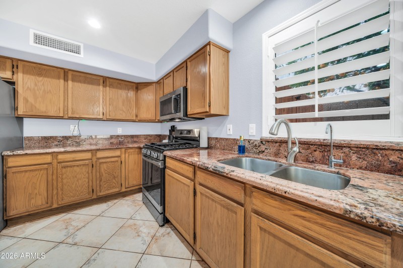 9432 E Voltaire Dr-16