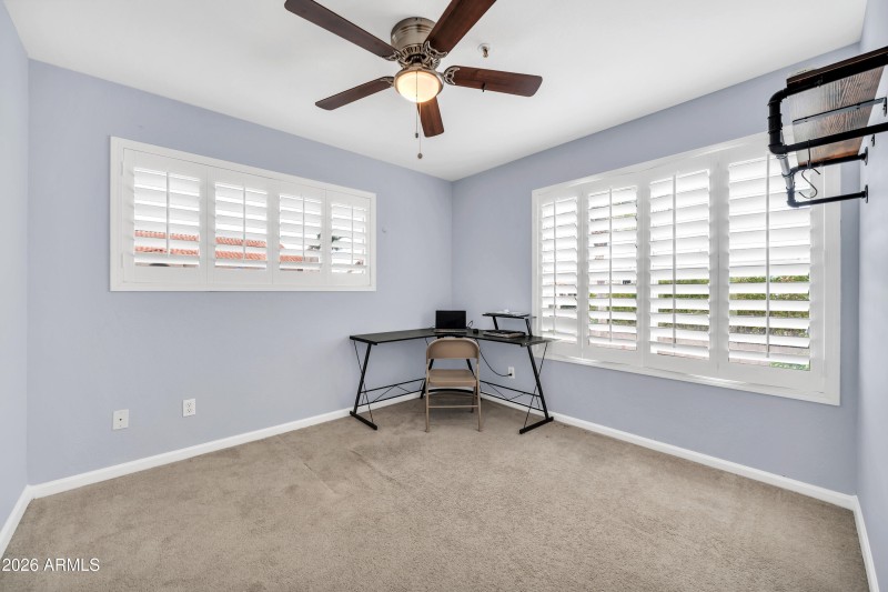 9432 E Voltaire Dr-40