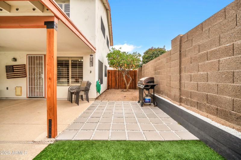 9432 E Voltaire Dr-47