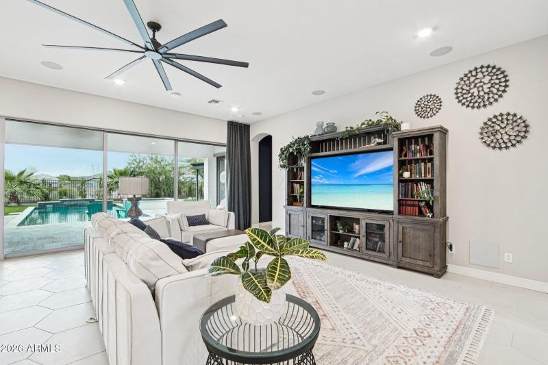 7-web-or-mls-S 184th Ave-S1902-007