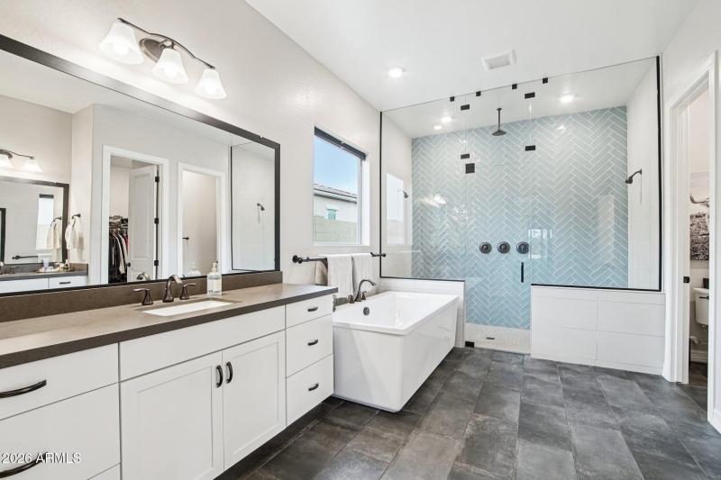 25-web-or-mls-S 184th Ave-S1902-025