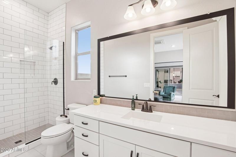 30-web-or-mls-S 184th Ave-S1902-030