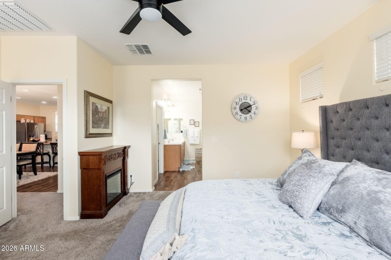 10190 W Los Gatos Dr - 17