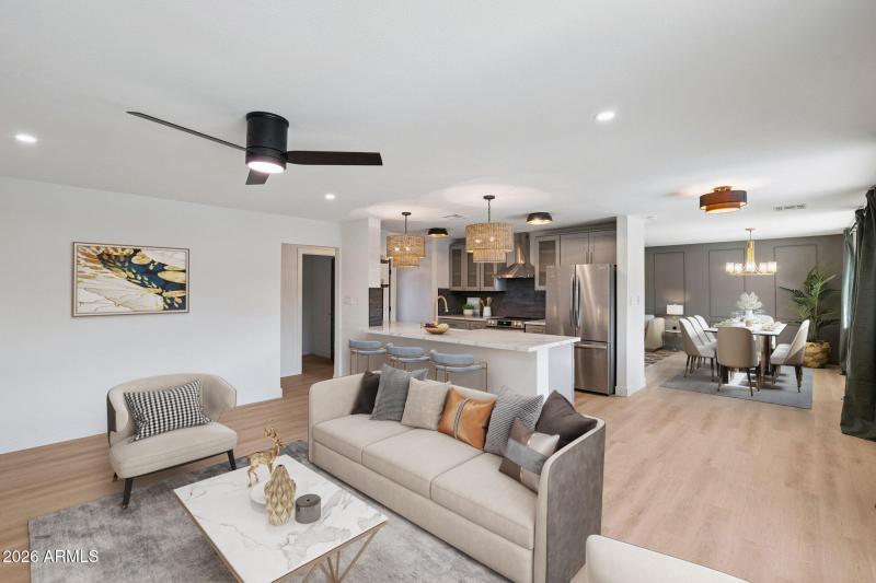 16-web-or-mls-735-e-manhatton-dr_finalCC