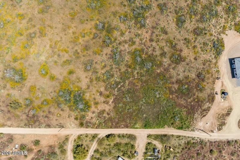 20240419214936460093000000-o