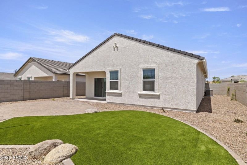 38-web-or-mls-10323-w-luxton-ln-lot-143